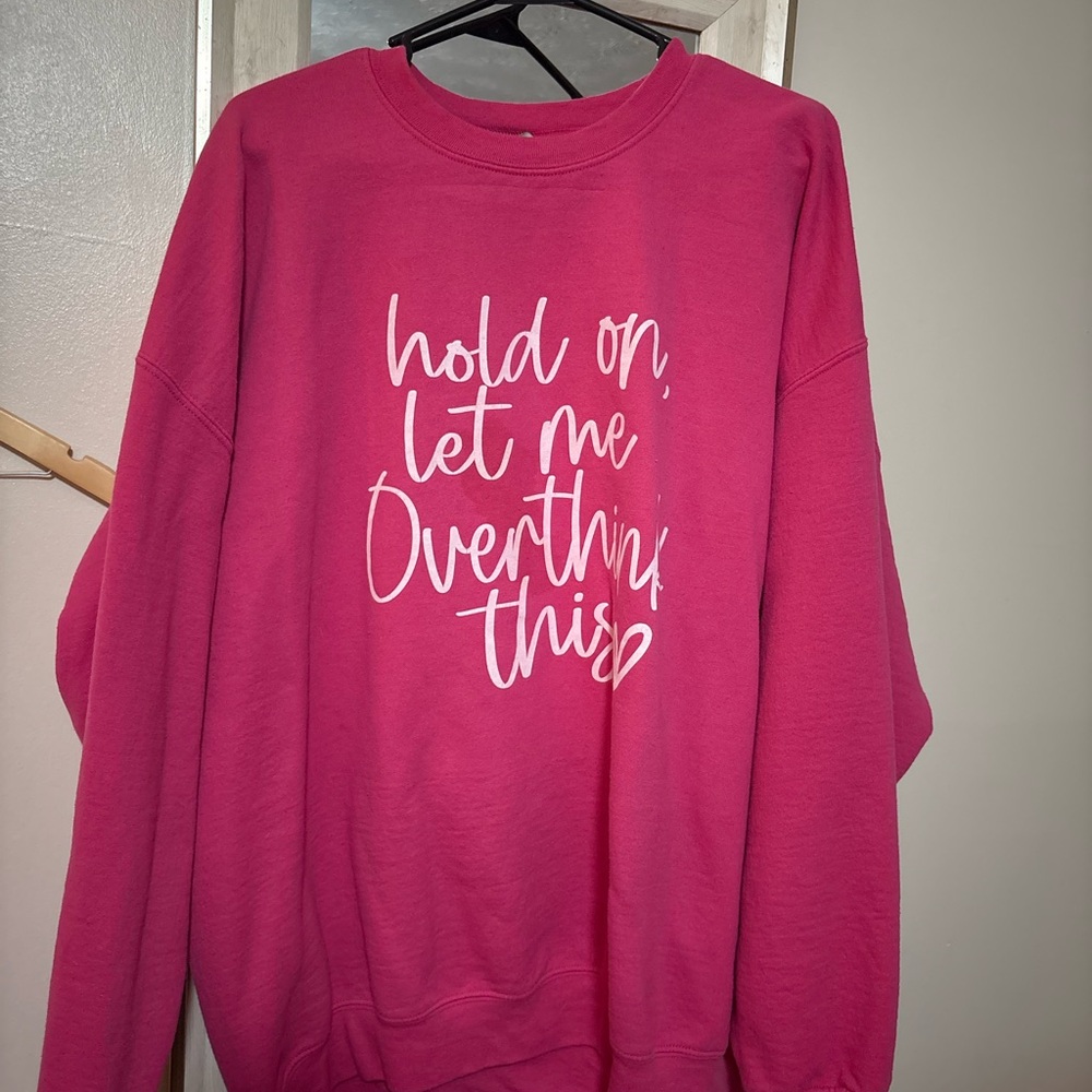 Gildan Women's Pink Crew Neck Sweatshirt